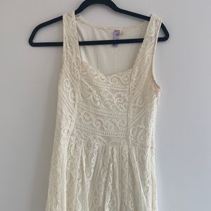 Lace dress